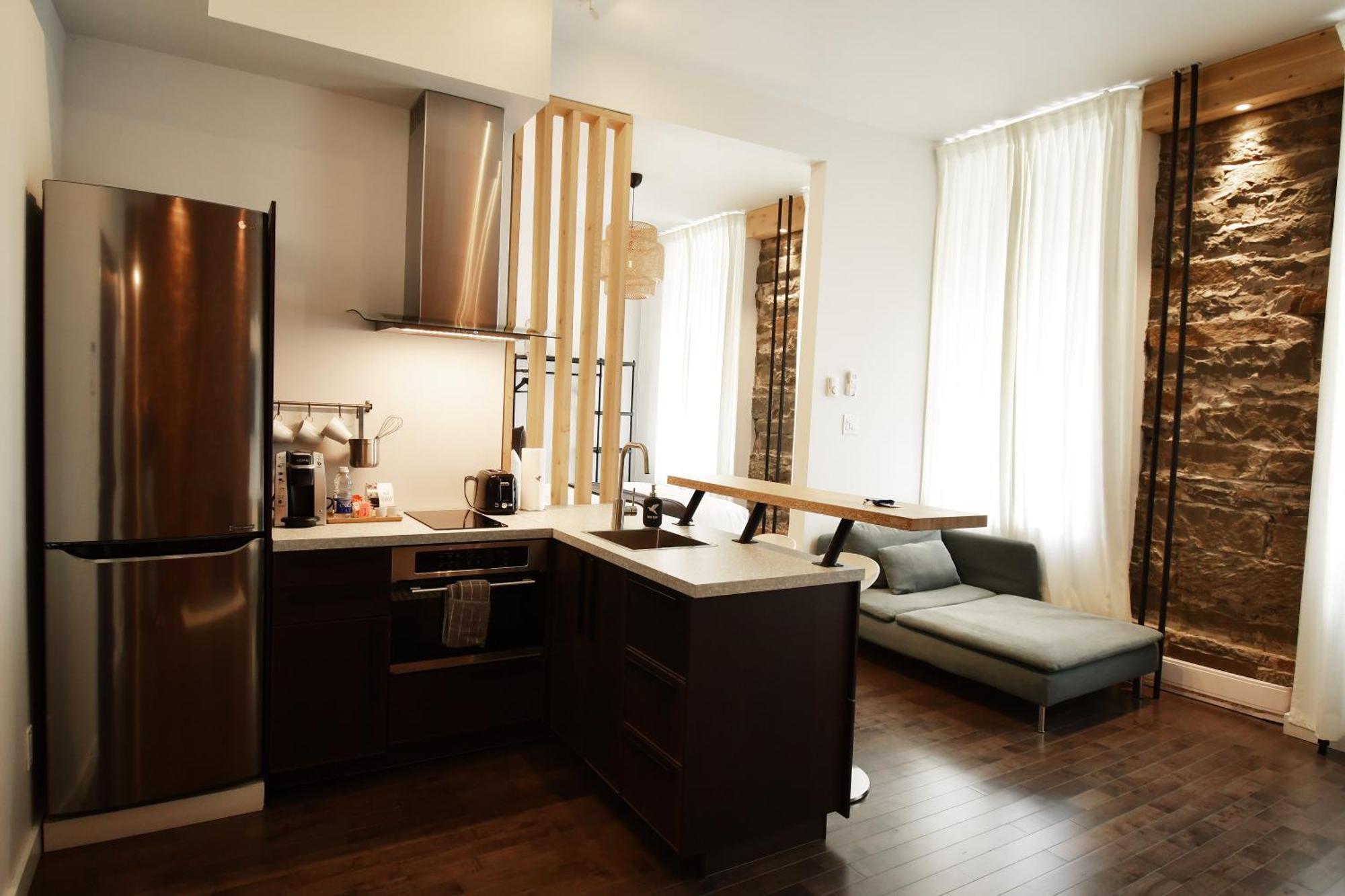 Maison Evangeline By Bower Boutique Hotels Moncton Room photo
